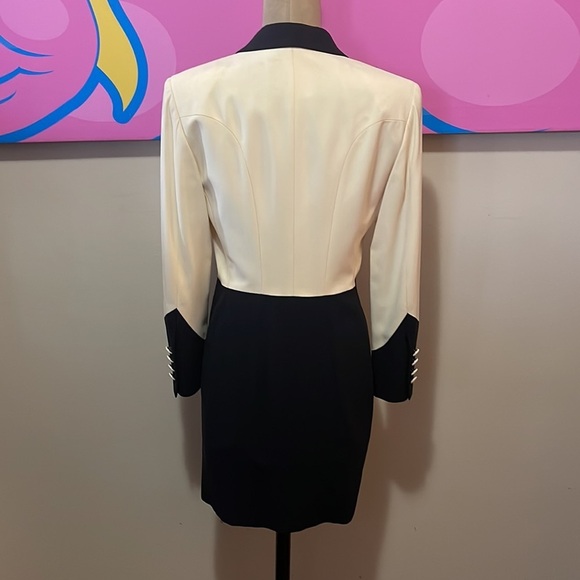 Moschino Couture Double Collar Tuxedo Jacket Ivory Black - Picture 10 of 16